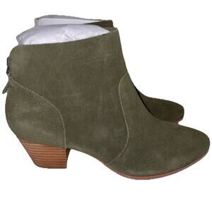 Violet & Red Cupid Bootie Women's 8M Olive Suede Leather